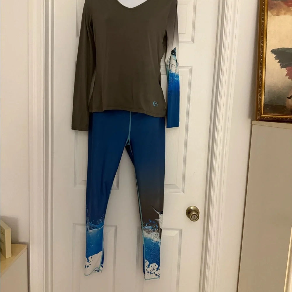 Wave of Life Gray and Blue Long Sleeve Activewear Set - Picture 2 of 5